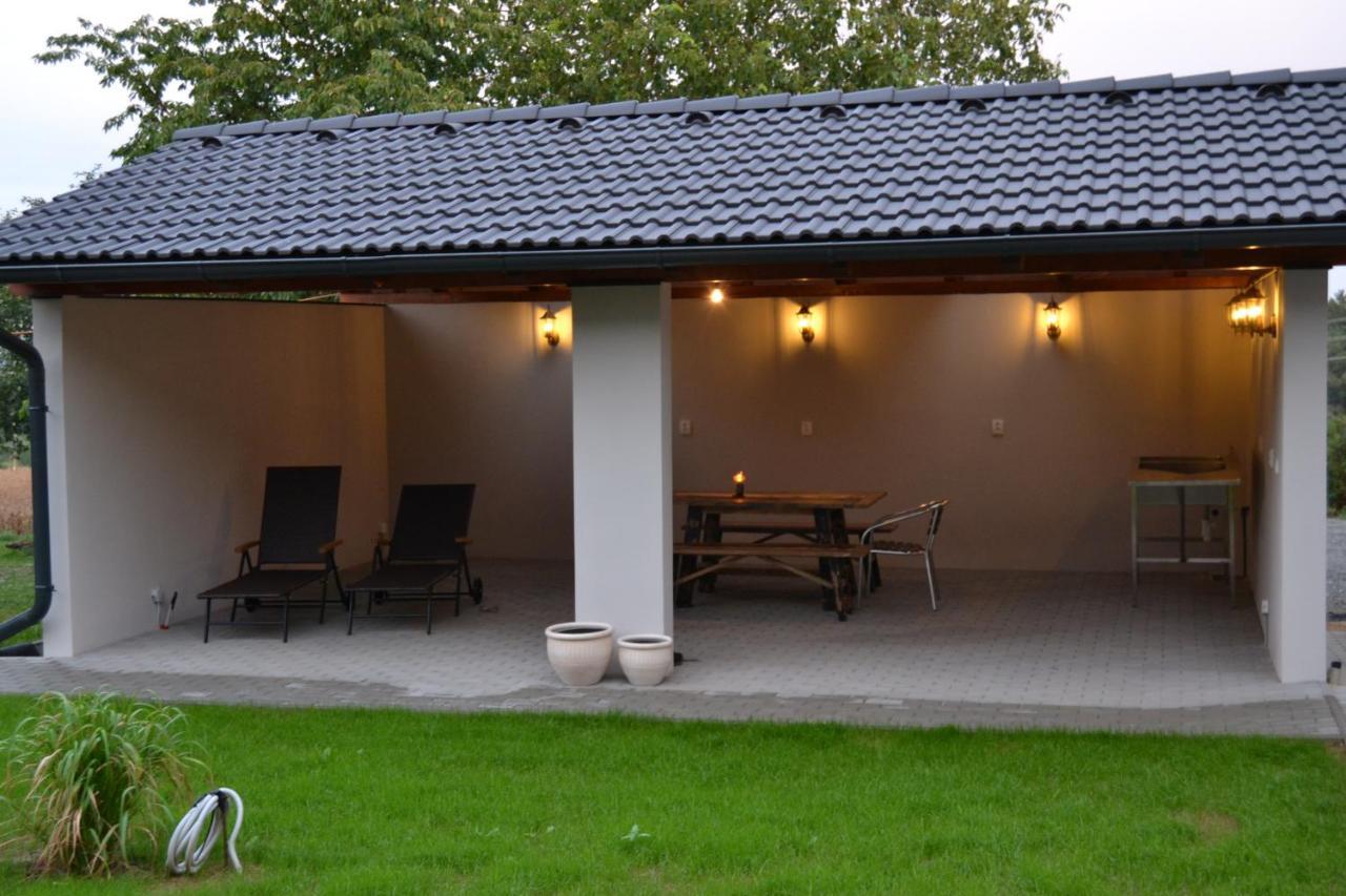 Chalupa Na Samote S Virivkou Tábor Exterior foto
